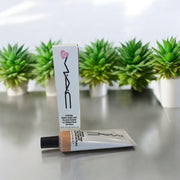 MAC Strobe Skin Tint *Light 4*