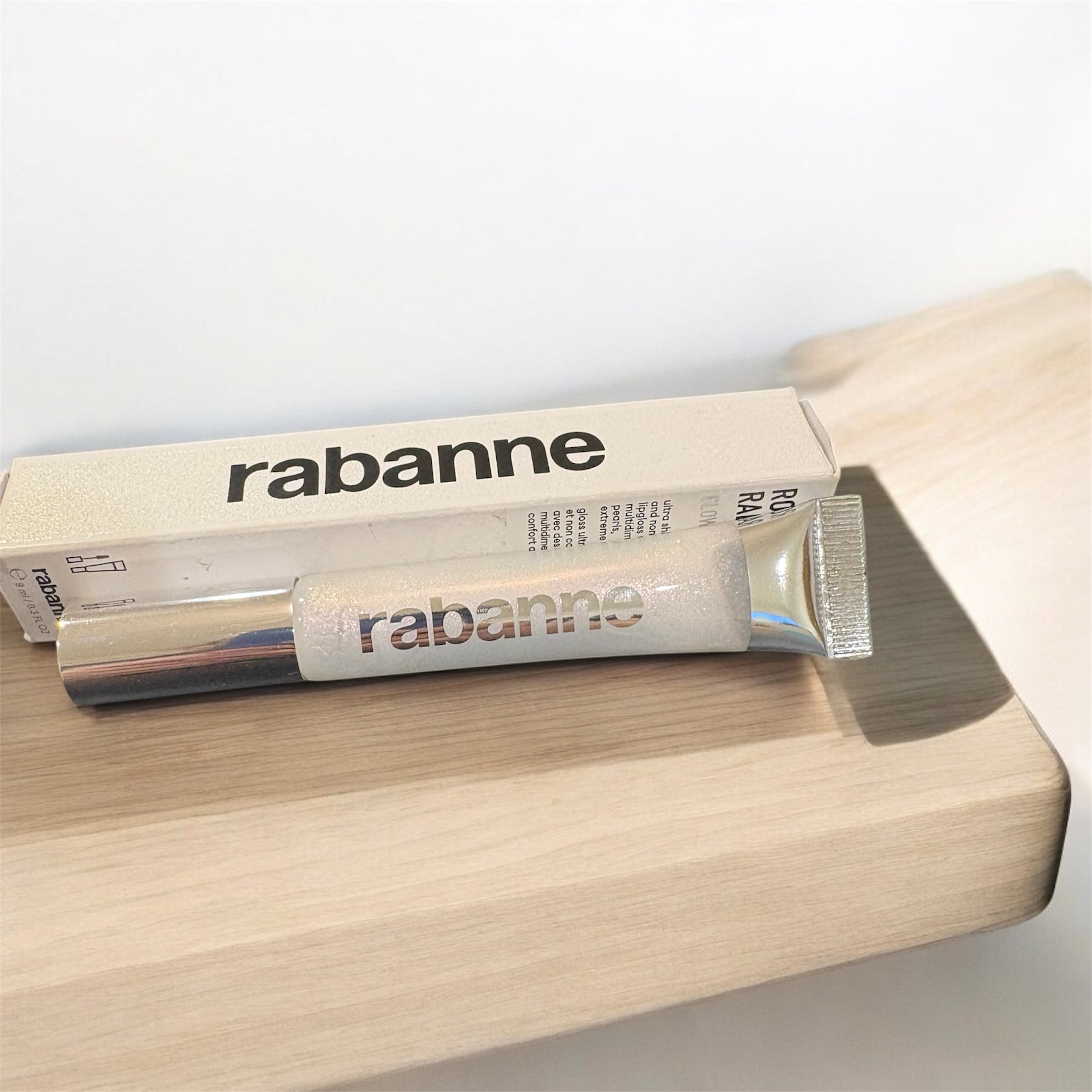 Rabanne Glowies Lip Gloss *Frost Love*