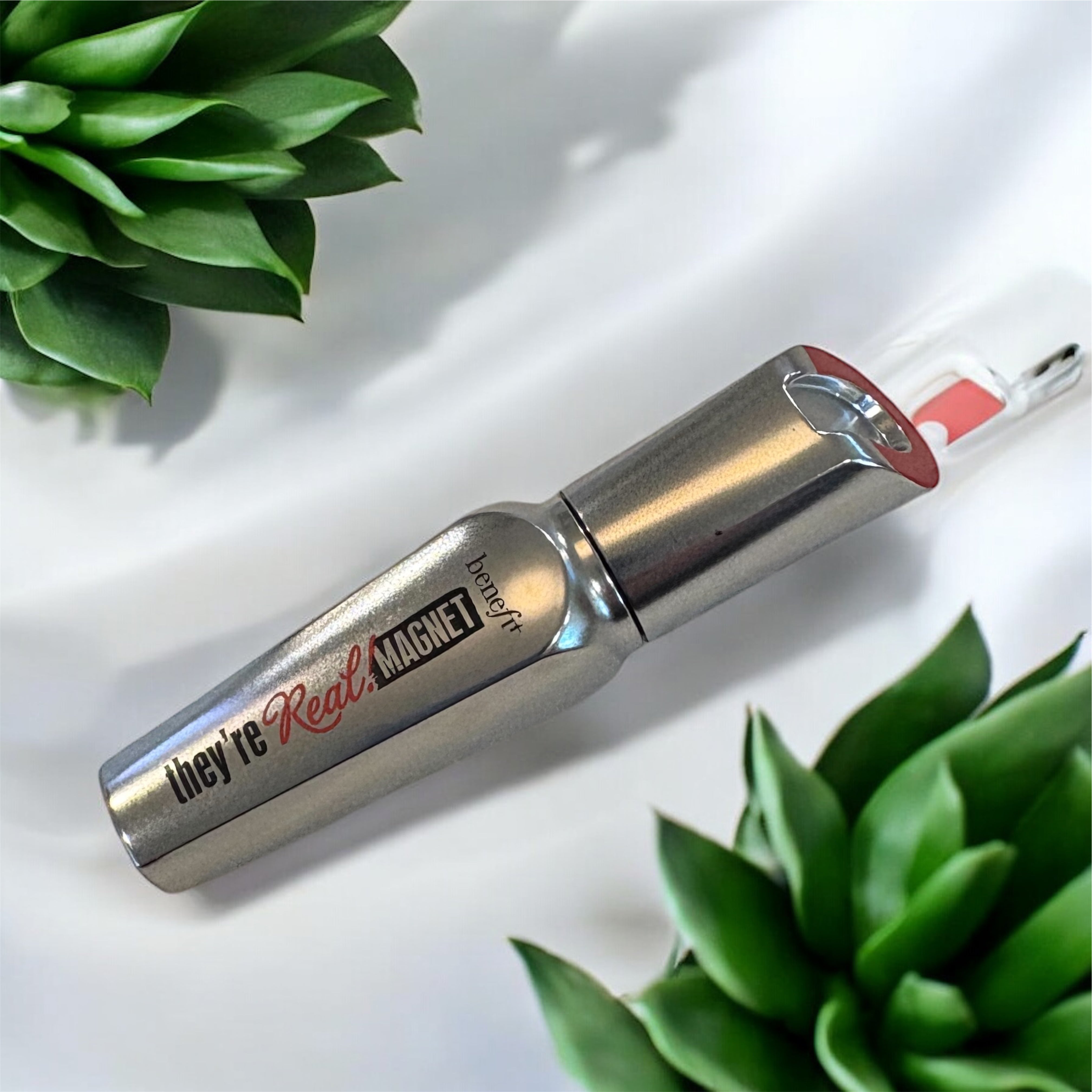 Mini Benefit They’re Real Magnet Mascara