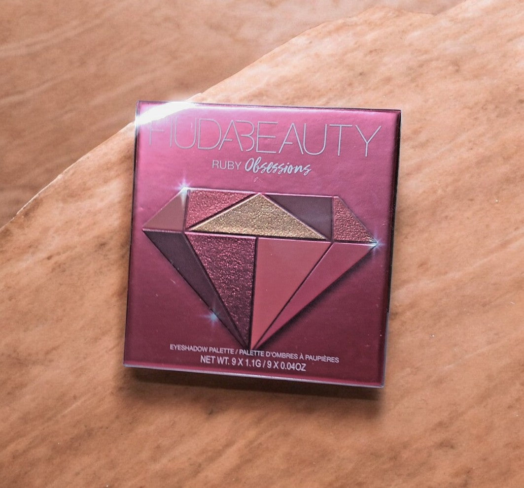 Huda Beauty Ruby Obsessions Eye Shadow Pallet
